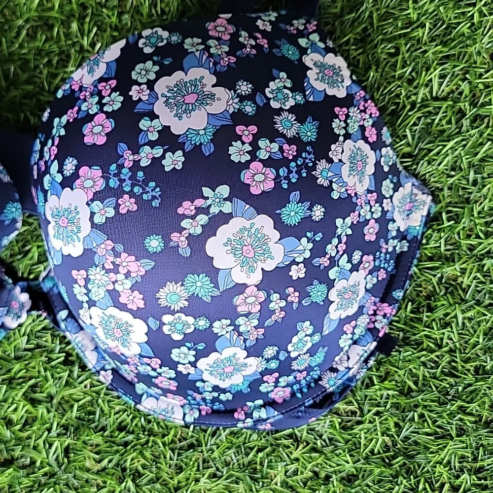 Victoria's Secret Push Up Floral Bra Size 38DD - Picture 2 of 7